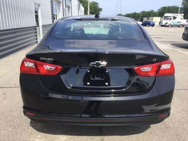 Chevrolet Malibu 2017 photo 6